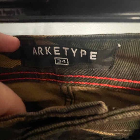 Men’s Arketype Camo Cargo Shorts - Size 34🔥 - Picture 3 of 4